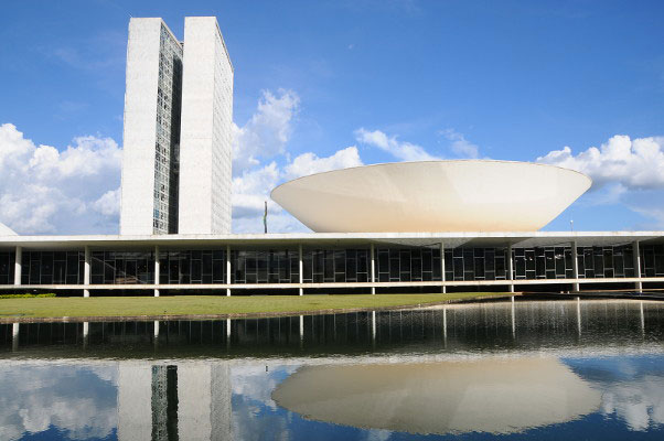 Entenda o Projeto de Lei e acompanhe a tramitação da proposta na Câmara Federal