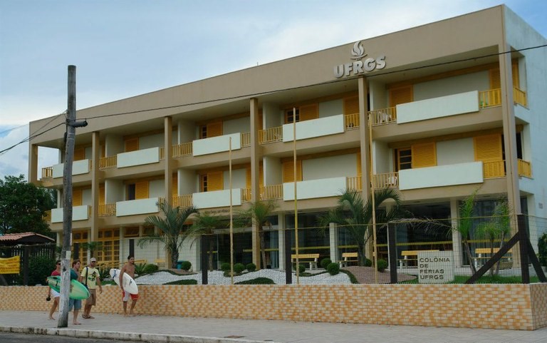 ADUFRGS repudia ato de extinção da Colônia de Férias da UFRGS