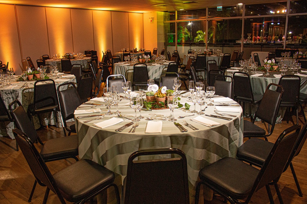 ADUFRGS- Sindical comemora 44 anos em jantar na SOGIPA