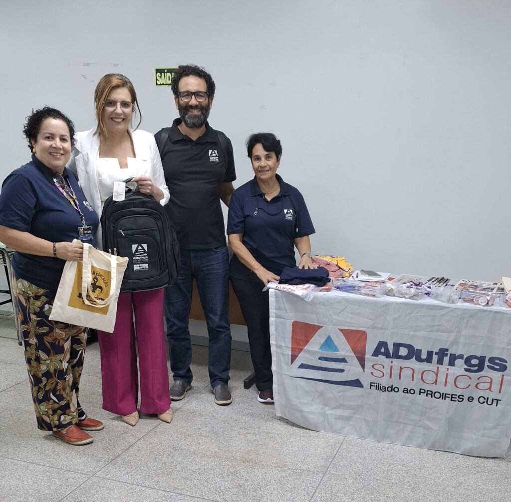 ADUFRGS Com Você visita o IFRS Campus Rolante - ADUFRGS